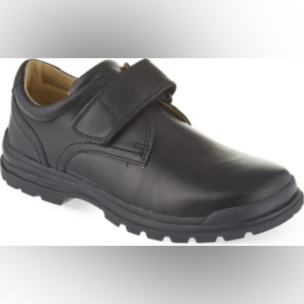 Geox leather shoes size 12 new in box